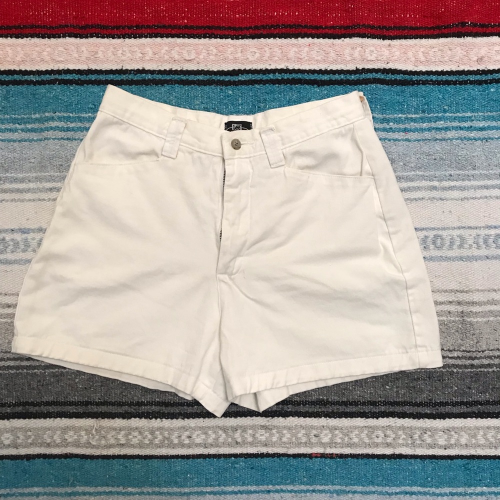 Vintage white high-waisted shorts